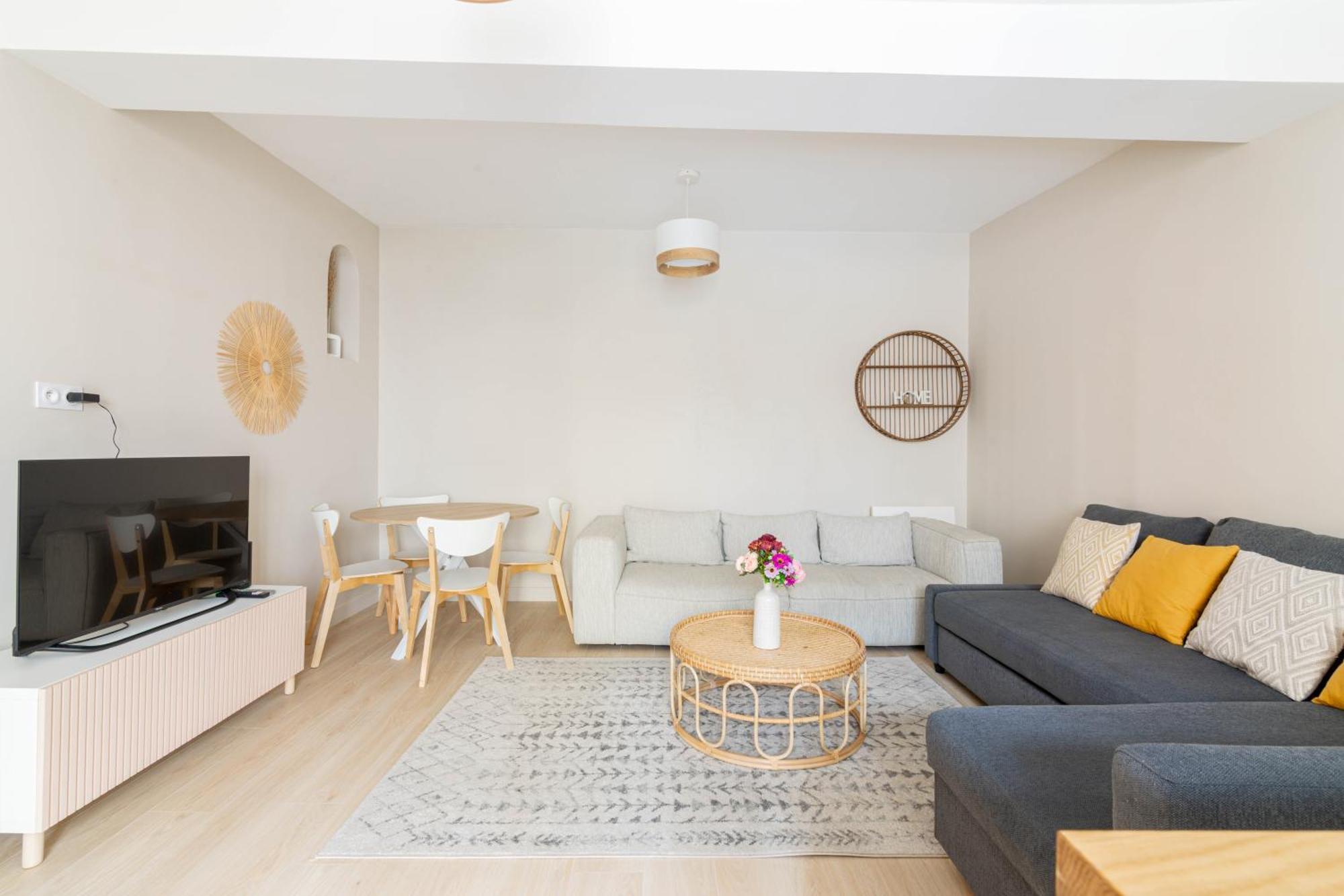 Luxurious 1 Bedroom Quartier De La Bastille Free Netflix Paris Exteriör bild